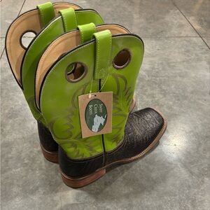 NWT Cowboy Boots